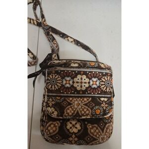 Vera Bradley Quilted Crossbody Bag Brown Floral Pattern Zipper Pocket Phone Bag